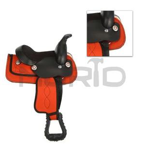 Le jeu de punaises de cheval d'endurance de course de baril occidental synthétique rouge de haute qualité comprend une selle de cheval en cuir véritable de la meilleure qualité - Product Image 2