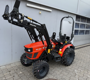 Tractor Agrícola EK1-261 4x4 con Cargador Frontal, Rojo, 25HP, Transmisión por Engranajes, Equipo Agrícola de Alta Gama - Product Image 5
