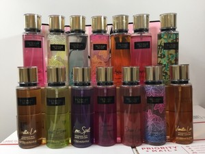 NUEVO Perfume Victoria's Secret en Bruma de Larga Duración para Mujer, Envío a Todo el Mundo - Product Image 2