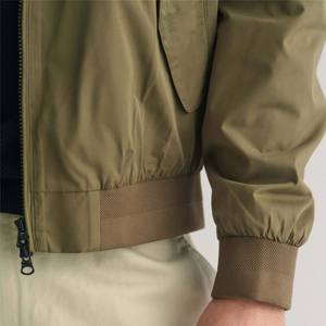 Chaqueta ligera para hombre de alta calidad: elegante, cómoda y perfecta para ropa informal y actividades al aire libre - Product Image 5