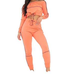 Conjunto deportivo de dos piezas para mujer, atuendo informal, tela suave y cómoda para uso diario, uso en el hogar y estilo urbano - Product Image 4