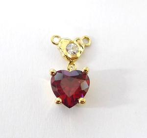 Colgante de Plata S925 con Baño de Oro de 14K, Diseño Delicado con Granate Natural y Circonita Cúbica, Personalizable para Venta al por Menor, OEM, ODM desde Tailandia - Product Image 1