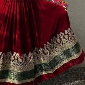 Artículos de Venta Caliente: TRAJES AFGANOS SALWAR KAMEEZ PARA BODA Y FIESTA PARA MUJERES, CALIDAD PREMIUM EN SEDA GEORGETTE, CORTE AJUSTADO - Product Image 4