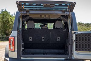 Bronco Badlands EcoBoost V6 2022 en Subasta, 4x4, Techo Rígido Desmontable - Product Image 5