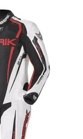 Combinaison de moto en cuir sur mesure, 2 pièces, 1,3 mm, cuir de vachette respirant, taille plus, combinaison de course moto, armure CE perforée