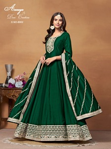 Hermoso arte seda bordado Anarkali Salwar Kameez para mujeres estilo largo boda invitado ropa tradicional Georgette Material - Product Image 3