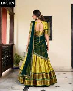 Seda de algodón de uso tradicional indio con trabajo de tejido con concepto Paithani Lehenga Choli con Dupatta elegante con precio bajo - Product Image 4
