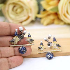 ต่างหูเงินชุบคุณภาพดี ดีไซน์ทันสมัย ประดับด้วยเพชร CZ เหมาะสำหรับงานแต่งงานและงานปาร์ตี้ สำหรับผู้หญิงและเด็กผู้หญิง - Product Image 4