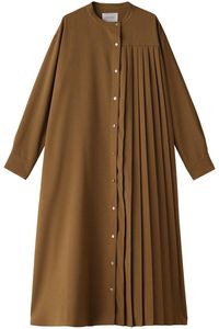 Versátiles y modestos conjuntos de invierno con diseños cálidos y elegantes de un solo tono adaptados a la moda de inspiración india y musulmana - Product Image 3