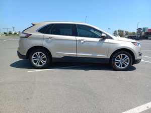 Ford Edge 2022-2023 en Oferta, Sedán Usado Automático de 4.5L con Asientos de Cuero y Techo Panorámico en Buenas Condiciones - Product Image 4