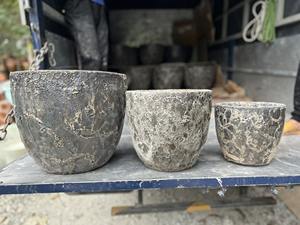 Cerámica Vietnam cerámica esmaltada estilo moderno macetas duraderas decoraciones para el jardín del hogar de fabricante vietnamita al por mayor - Product Image 3