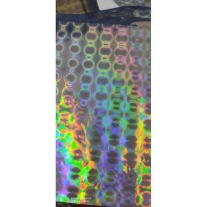 Film holographique multi-laser arc-en-ciel semi-rigide en BOPP/EVA polyester pour emballage brillant de bonbons et aliments - Product Image 4