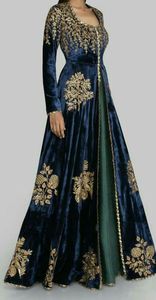 NOUVELLE ÉLÉGANTE BRODERIE ZARI LOURDE SUR VESTE LONGUE & ROBE LEHENGA AVEC PERLES DE VERRE EN CRISTAL, PIERRE, TRAVAIL DABKA POUR FÊTE @ 2024 - Product Image 2