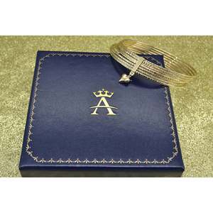 Parures de bijoux en or jaune 14 carats, bracelets à sept anneaux à enfiler, sertis de diamants - Product Image 2