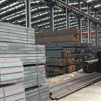 Prêt à expédier : Poutre en I en acier au carbone laminé à chaud, matériau de construction pour murs de soutènement et systèmes d'étaiement – Fournisseur