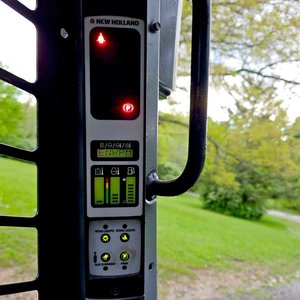 Caja de Cambios de Bomba para Maquinaria de Movimiento de Tierras, Minicargadora Compacta New Holland L170, Venta en Línea a Precio Económico para Construcción de Ingeniería - Product Image 4