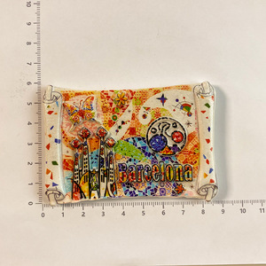 Recuerdo de Viaje de Barcelona, Imanes de Resina con Forma Personalizada, Adhesivos Magnéticos Coloridos, Decoración para el Hogar y la Cocina - Product Image 3