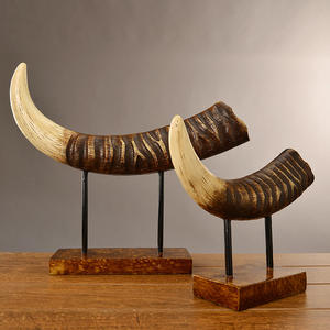 Escultura de cuerno de <span class=keywords><strong>Toro</strong></span> de resina de estilo americano, decoración Interior del hogar para sala de estar, modelo de oficina, adorno de exhibición de habitación - Product Image 4