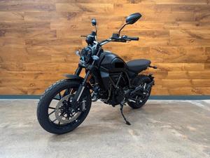 Scrambler 800 de Alta Calidad (Motocicleta) Nueva - Product Image 6