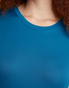 กีฬาคอกลม - Product Image 1