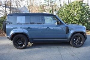 พร้อมจัดส่งแลนด์โรเวอร์ ดีเฟนเดอร์ 110 X-Dynamic SE ปี 2021 เครื่องยนต์ 6 สูบ 395 แรงม้า ขับเคลื่อน 4 ล้อ (RHD/LHD) - Product Image 2