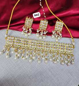 Collier ras du cou ethnique Kundan du fabricant indien Nacre Multicolore Plaqué or Zircon Acier inoxydable Fêtes de mariée - Product Image 6