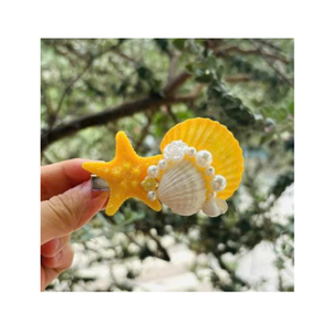 Barrette à cheveux en coquillages, accessoire de cheveux en coquillages fait main de qualité supérieure, fabriqué par un fabricant vietnamien pour les boutiques de mode et de cadeaux - Product Image 1