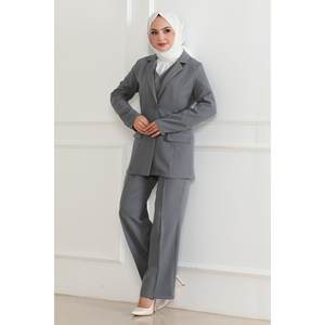 Ensemble trois pièces gris MSW19222-5 – Gilet décontracté et sexy style club avec haut long et bas mi-long assorti pour la saison d'automne - Product Image 3