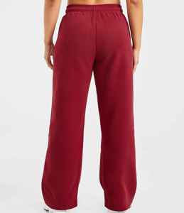 Hot Selling 100% Cotton Fleece 300 GSM Custom Embroidered Logo Baggy Wide Leg Sweatpants Lightweight Gym Wear for Winter - Product Image 2