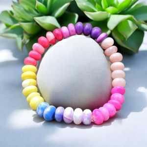 Pulsera con cuentas de ópalo multicolor, joyería de piedras preciosas lisas de 7-8mm con cierre de langosta, tendencia de moda de nueva era inspirada en Boho 2025 - Product Image 5