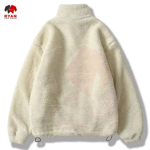 Veste en polaire pour homme à porter au quotidien, avec un design minimaliste, un tissu chaud et une structure confortable - Product Image 2