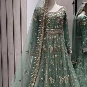 2024 nuevo vestido nupcial indio Anarkali Lehenga & Dupatta adornado con cuentas de cristal piedra trabajo Dabka completo hecho de seda - Product Image 1