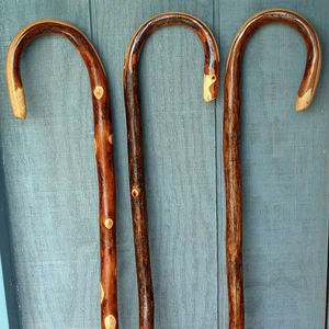 SOME canne en bois réglable avec plusieurs nœuds bâton de marche en bois solide pour les aînés par Standard International - Product Image 1