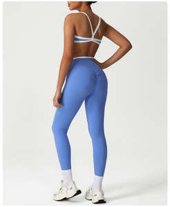 Ensemble de yoga et fitness pour femmes, vente en gros OEM, deux pièces respirantes en Spandex/Nylon, idéal pour le yoga, la gym et l'exercice - Product Image 3