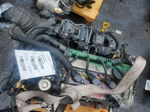 Ensemble moteur complet d'occasion compatible avec : Kia Rio 1.6L VIN 3 8ème chiffre DOHC AT 2013 - Product Image 3