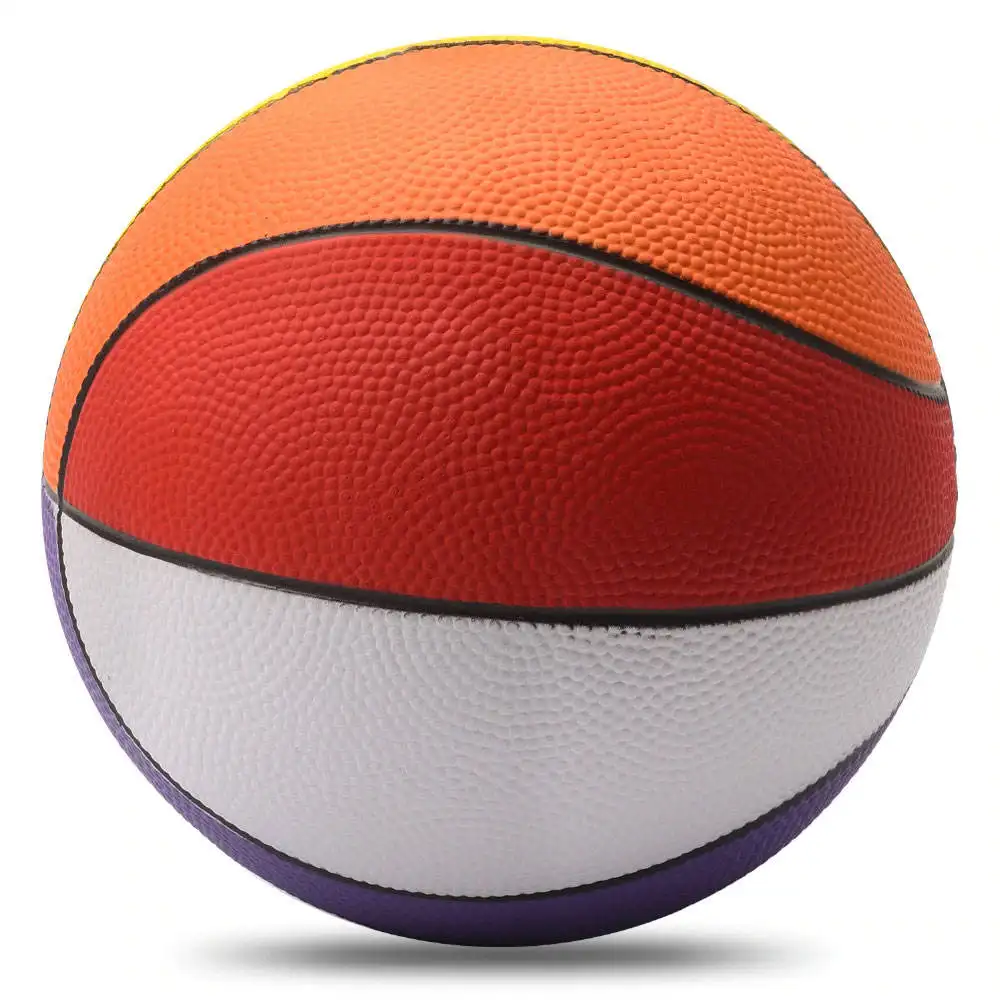Balles de basket de bonne qualité Basketball 2024 Nouveau ballon de basket-ball réfléchissant sur mesure