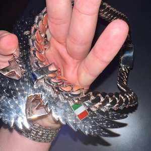 <b>Iced</b> Out Moissanite Flying Owl With Personalized Letter Pendant Hip Hop Unisex Jewelry Custom Logo Professional Jewelry <b>Maker</b> - Product Image 3