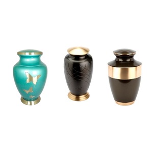 Urnes funéraires commémoratives en laiton Mini urnes souvenirs pour cendres humaines/animales Meilleur prix Fabricant d'urnes funéraires de style occidental - Product Image 5