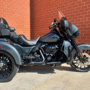 Motocicleta Tri Glide Ultra Cruiser 2025, 100% ORIGINAL, la Más Vendida, Nueva, Versión Internacional - Product Image 1