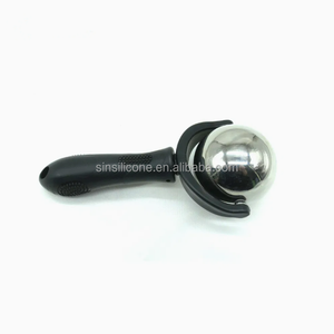 Rullo di massaggio di terapia del freddo per i <span class=keywords><strong>muscoli</strong></span> <span class=keywords><strong>doloranti</strong></span>, collo e sollievo dal dolore alla schiena - Product Image 6