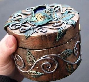 STYLISH DESGIAN NATURAL WOODEN Premium Printed Home Wooden Tabletop Spice Box With Separate Compartments for Spices and - Product Image 2