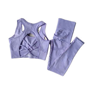 Último estilo MOQ bajo Mujeres Fitness Wear Venta al por mayor Señoras Gym Wear Personalizado Color sólido Running Wear - Product Image 5