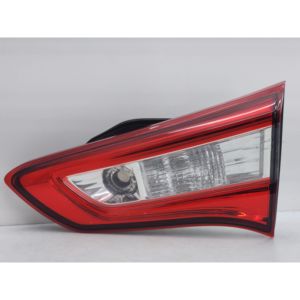 ไฟหยุดด้านหลังแบบรวมในตัวประตู TOYOTA Yaris Series 815800 D600 (17>20) - Product Image 1