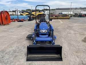 Tractor NEW HOLLAND WORKMASTER 25S usado - Product Image 2