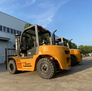 Forklift Capacity 3 Ton Fork Lifting Model 1 Pallet Small 2ton 3 7ton 6m 3m 1 5m Gasoline 4WD for <b>Engine</b> Outdoor Use - Product Image 4