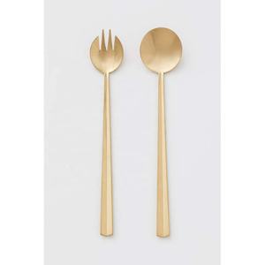 Vente en gros de couverts à salade décoratifs en métal à poignée en boucle dorée en acier inoxydable cuillère à salade de restaurant de service au design de luxe - Product Image 5