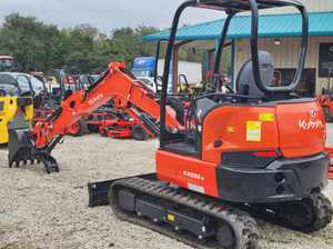 Mini-excavatrice Kubota KX033-4, excavatrice compacte sur chenilles de 3,3 tonnes |   Mini-excavatrice Kubota d'occasion pour la construction et l'aménagement paysager - Product Image 5