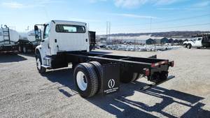 Camion tracteur diesel longue portée 6x4 avec cabine couchette pour transport routier lourd - Product Image 4