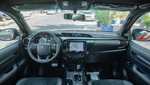 Camions pick-up diesel 4x4 2024-2026, neufs et d'occasion, cabine simple ou double, boîte de vitesses automatique, moteur 4L, axé sur la valeur à vie du client - Product Image 5