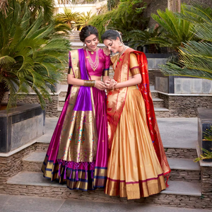 Magnifique Lehenga Choli de mariage en velours jacquard Zari, coupe ample et formelle pour femme - Product Image 1